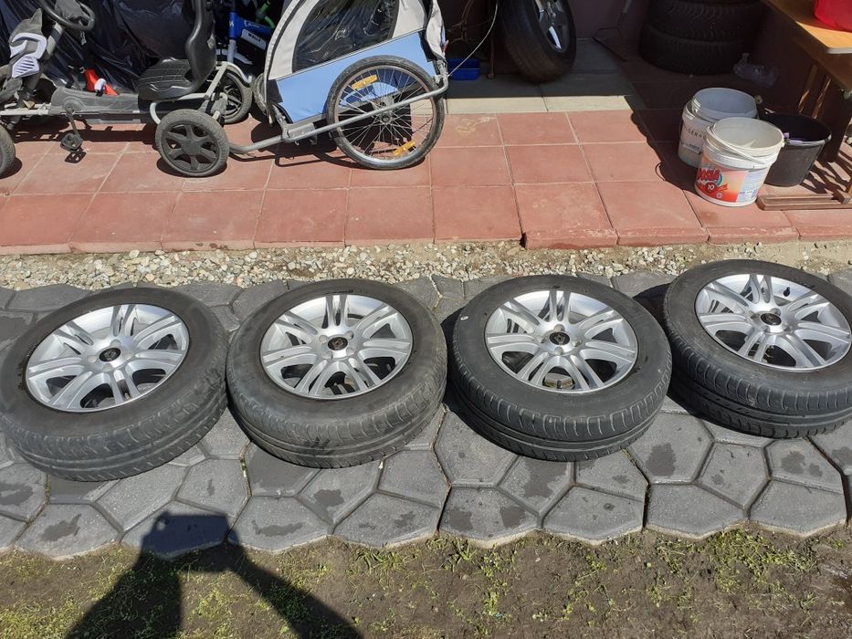 4 felgi aluminiowe 16" – 4×100 – Renault Scenic II / inne