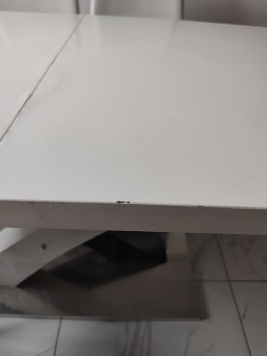 Sprzedam stół z krzesłami lub sam stół