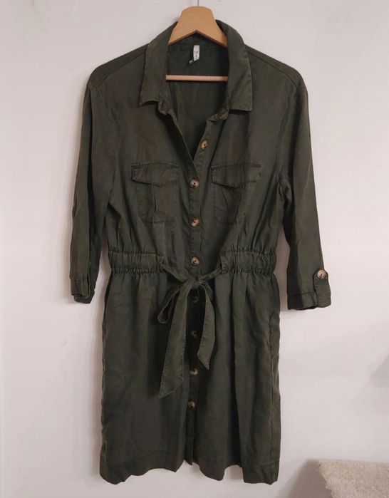 Sukienka damska na codzień  kolor khaki Zara rozmiar L (40)