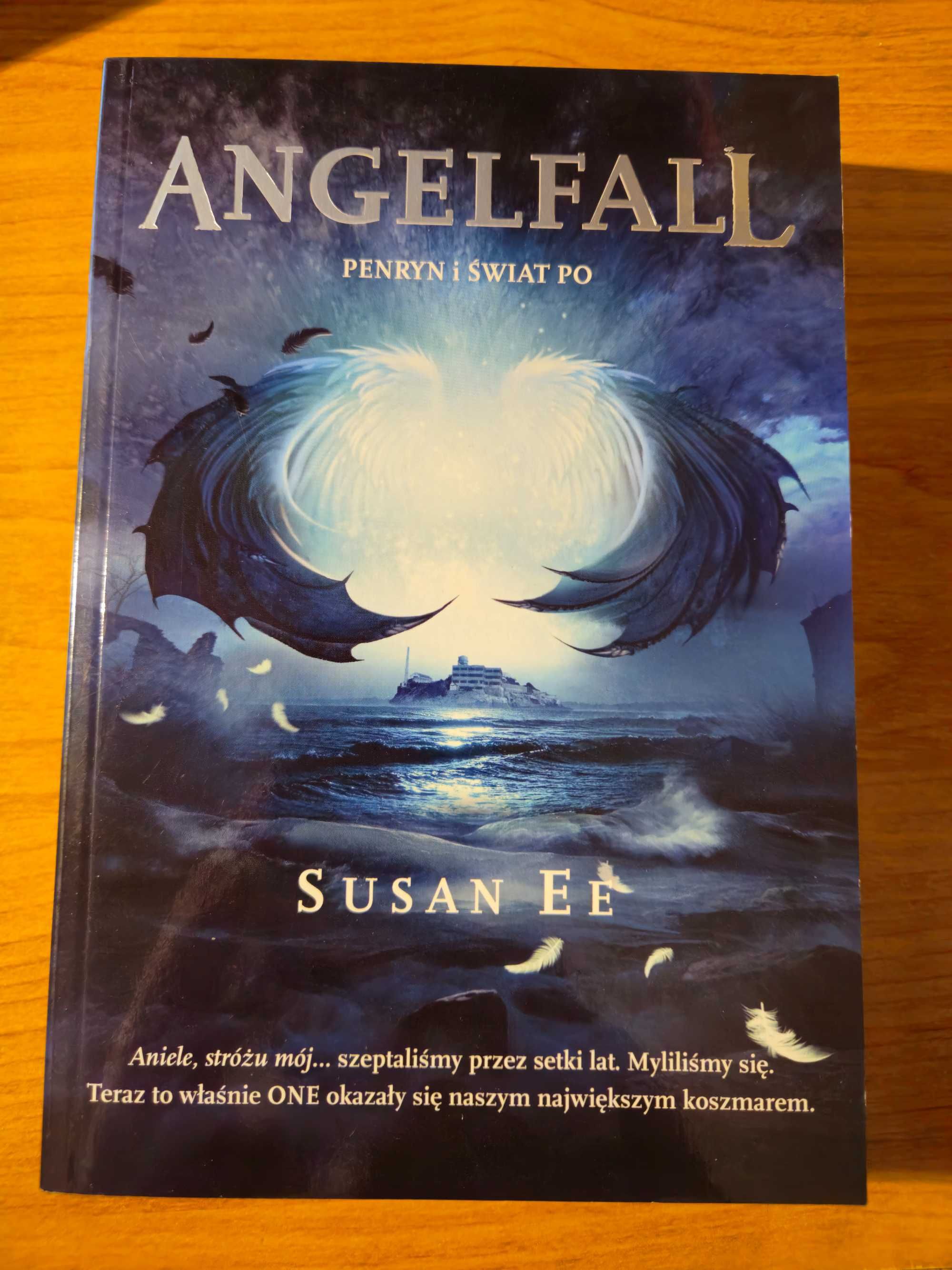 Angelfall 2 Penryn i świat po Susan Ee