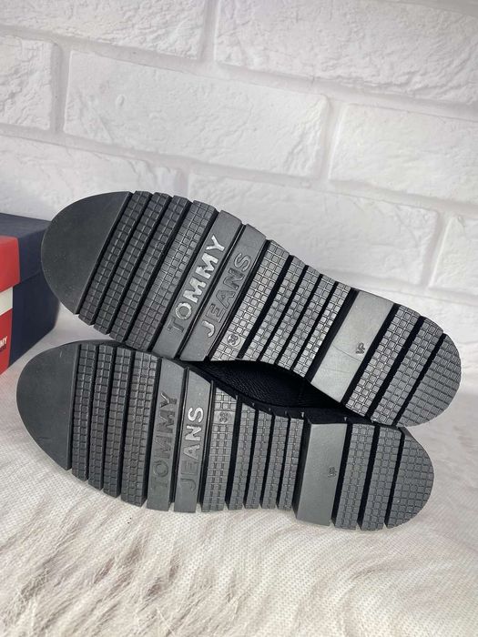 Зимові чоботи  челсі Tommy Hilfiger 38 р