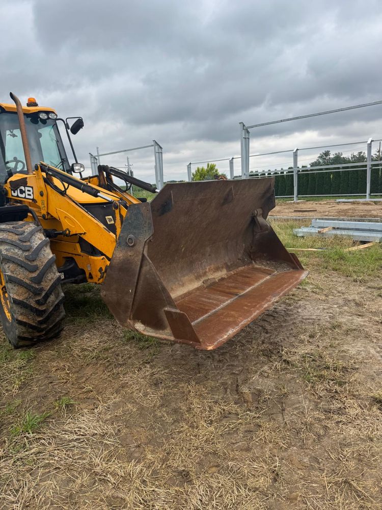 JCB 4CX Koparko-ładowarka