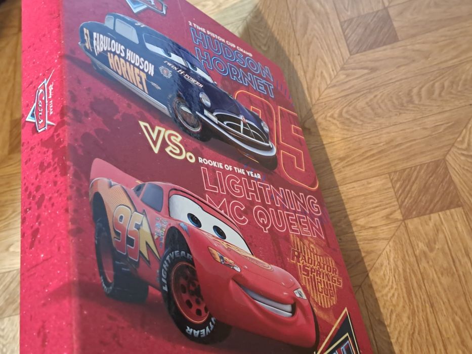 Teczka tekturowa Auta Cars Pixar Zygzak McQueen Hudson Hornet