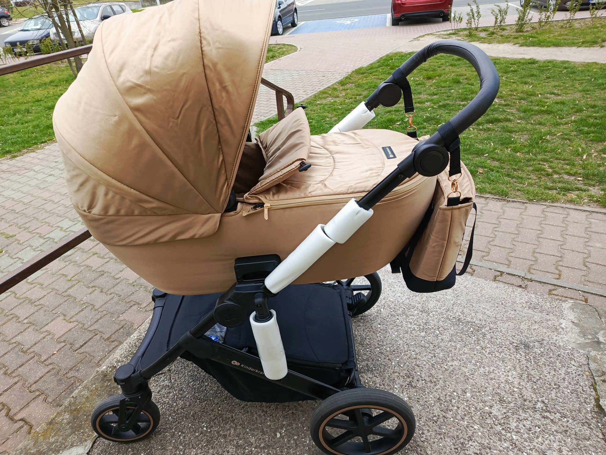 Sprzedam wózek 2w1