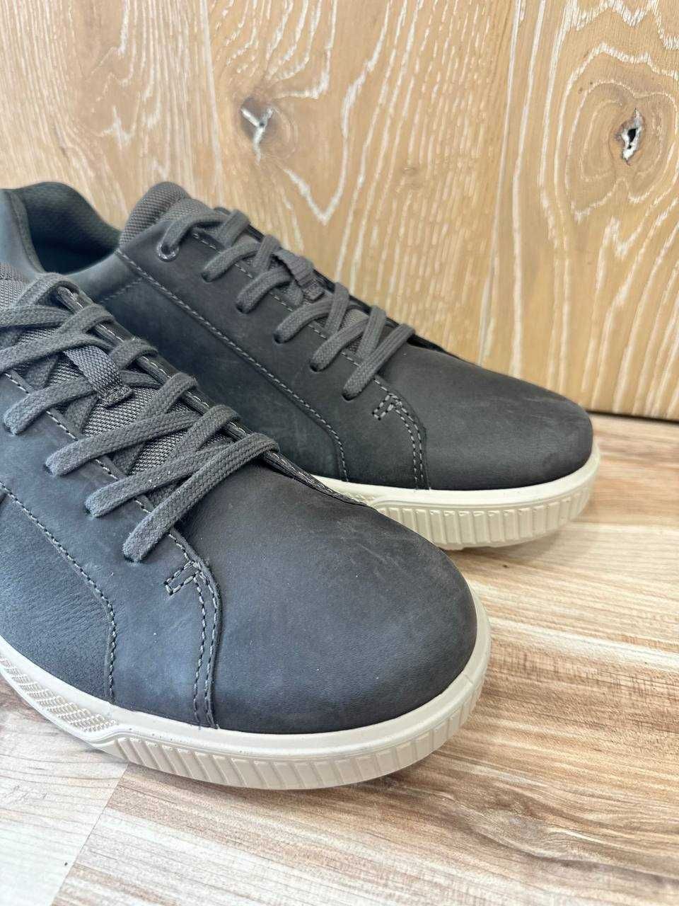 Шкіряні кросівки ECCO (45)