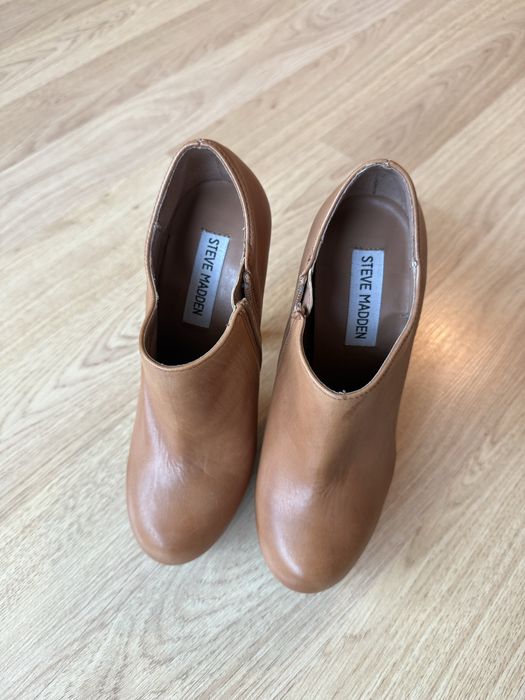 Botins de salto alto camel Steve Madden, 36