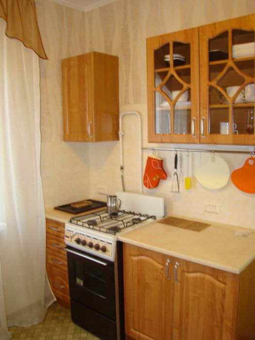 Рядом с 95 и парком (теплый пол) отчетные документы.