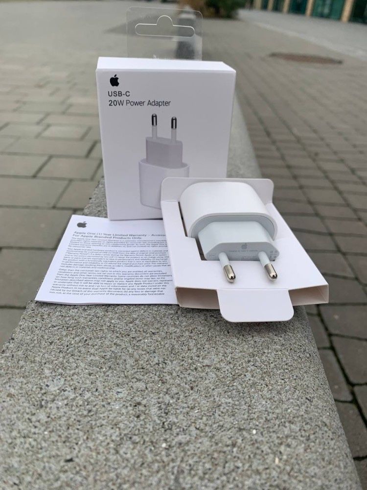 Мережевий зарядний пристрiй Apple iPhone USB-C 20W