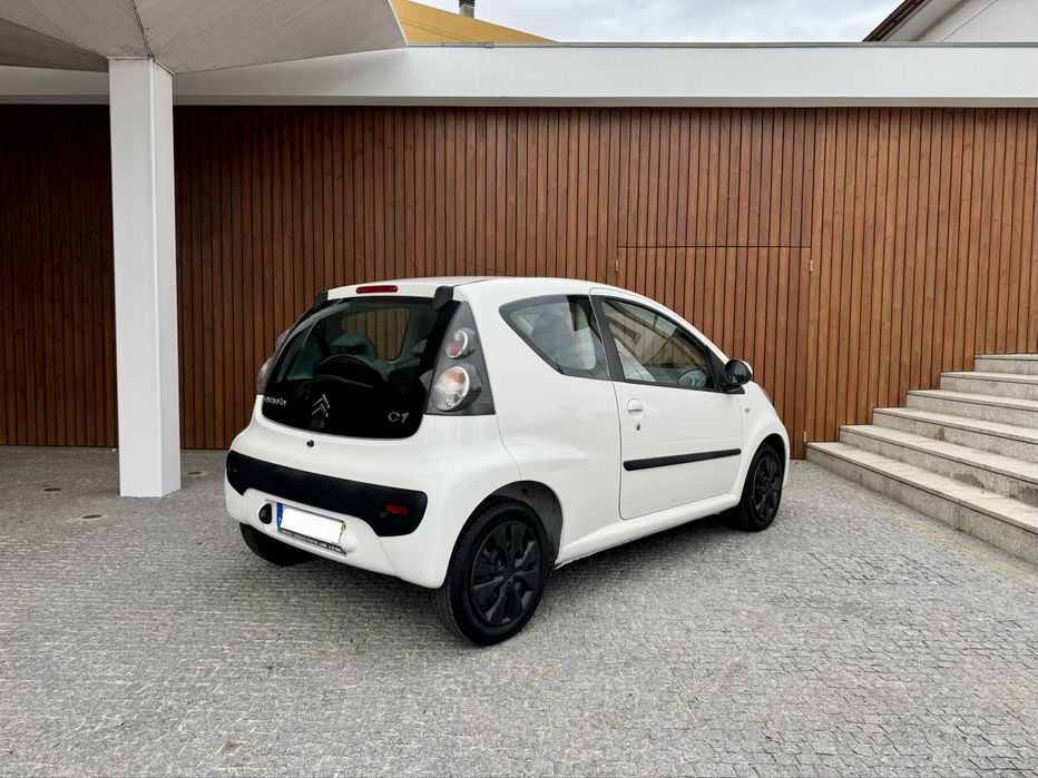 Citroen C1 1.0 - Apenas 45000 Km - Desde 125€ Mês