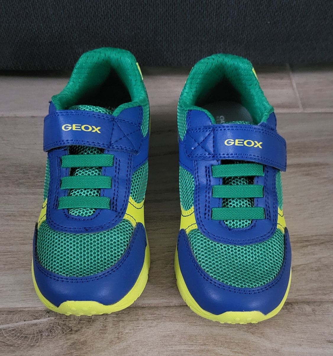 Nowe buty dziecięce Geox 31 wkładka 20.2cm