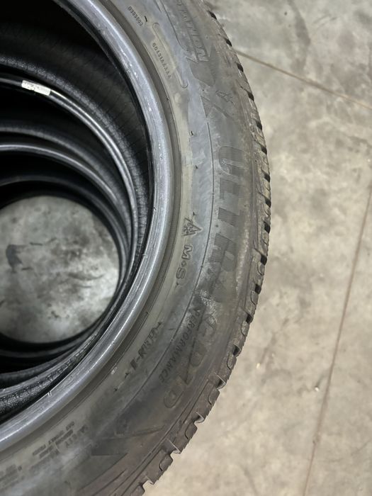 Opony zimowe 225/55/17 GOODYEAR