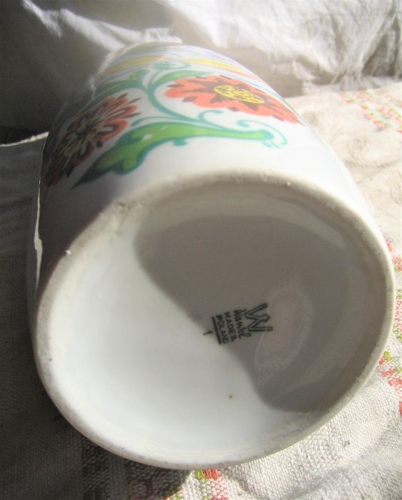 Porcelanowy wazon WALBRZYCH '60 sygnowany super stan Krzysztof kwiaty