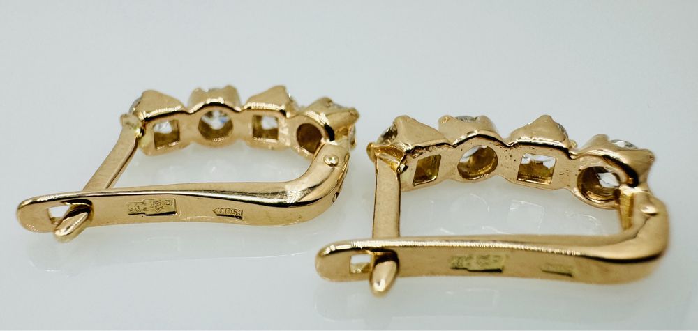 Золотые серьги с бриллиантами СССР
