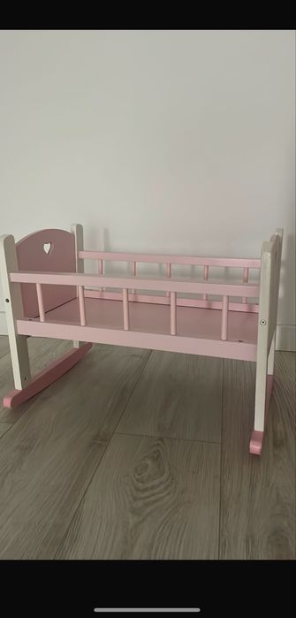 Cama de brinquedo