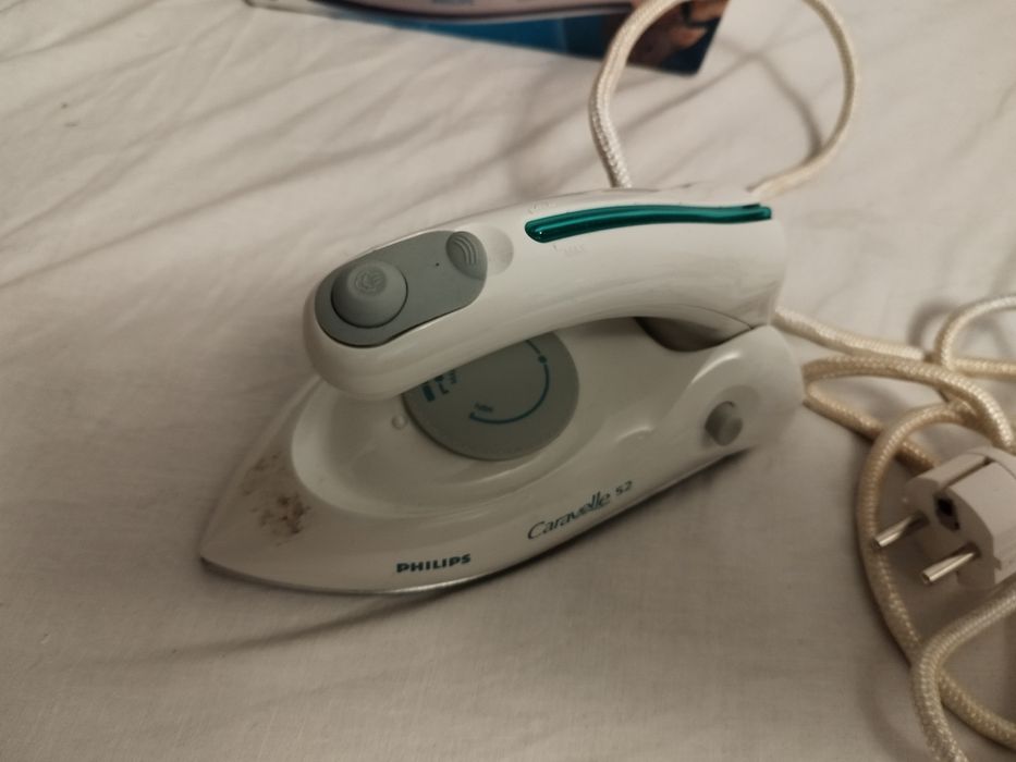 Fajne małe żelazko Philips