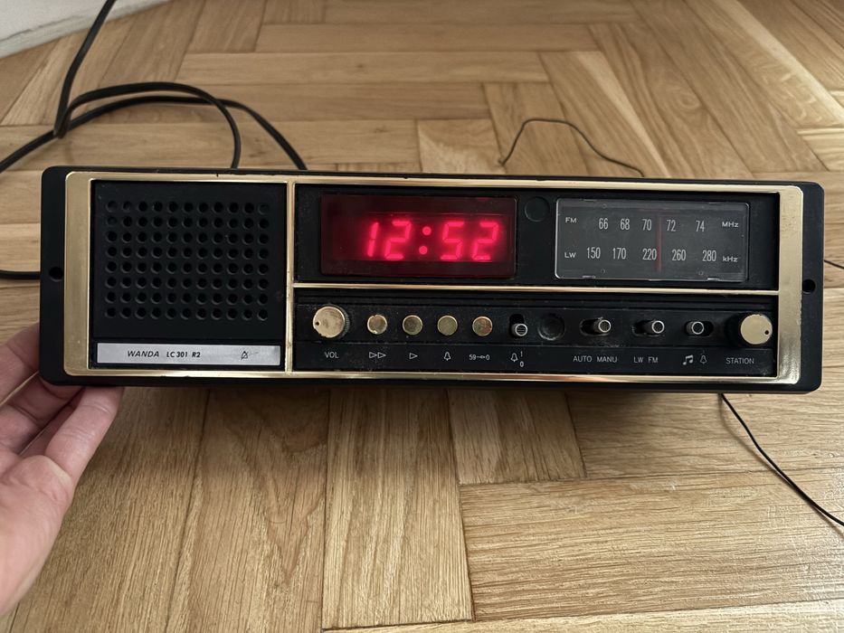 Radio Budzik PRL Wanda LC 301 R2