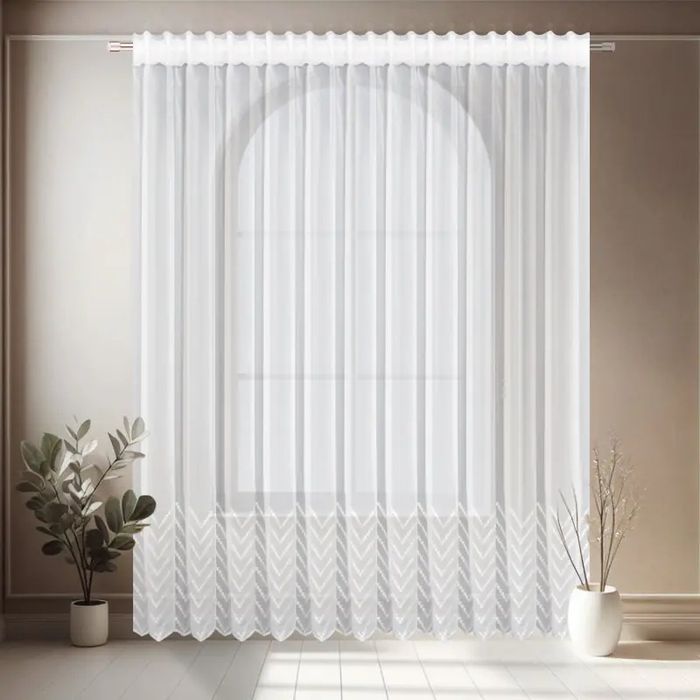Firana 250x400 w haftowany wzór na dole