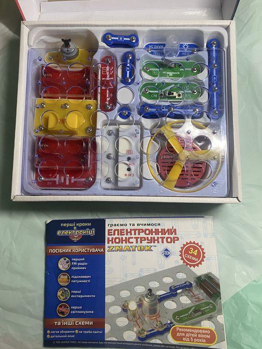 Електронний коструктор Znatok (34 схеми)