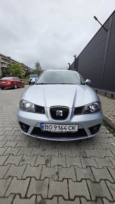Seat Ibiza 2009 • 1.2 бензин