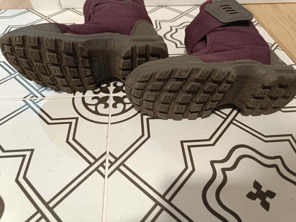 Buty śniegowce dla dzieci Quechua wodoodporne. Rozmiar 30