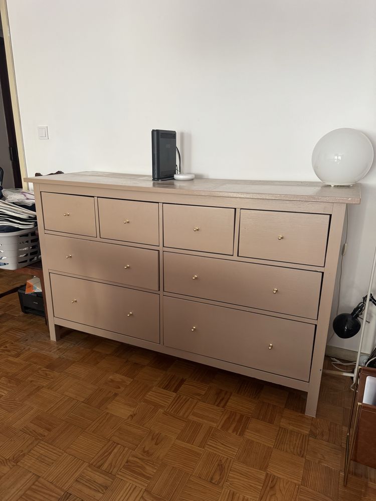 Comoda Hemnes Ikea
