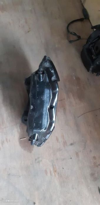 Kit travagem Brembo de 4 pistões para aplicação