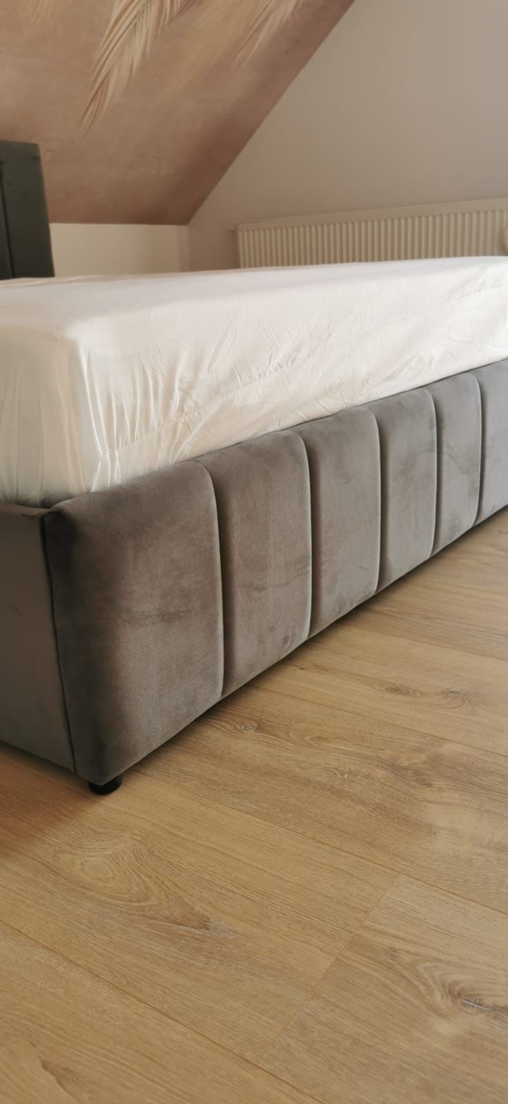 Nowe łóżko sypialniane 180