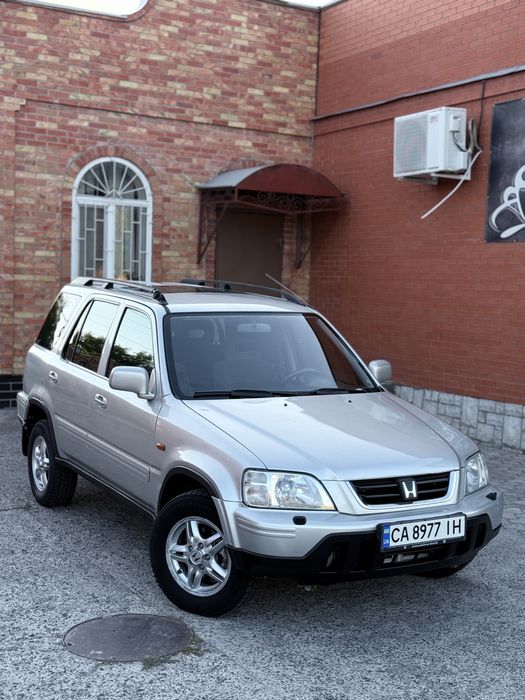 Honda CR-V 2.0 4WD Газ-Бензин (Доставка по Україні)