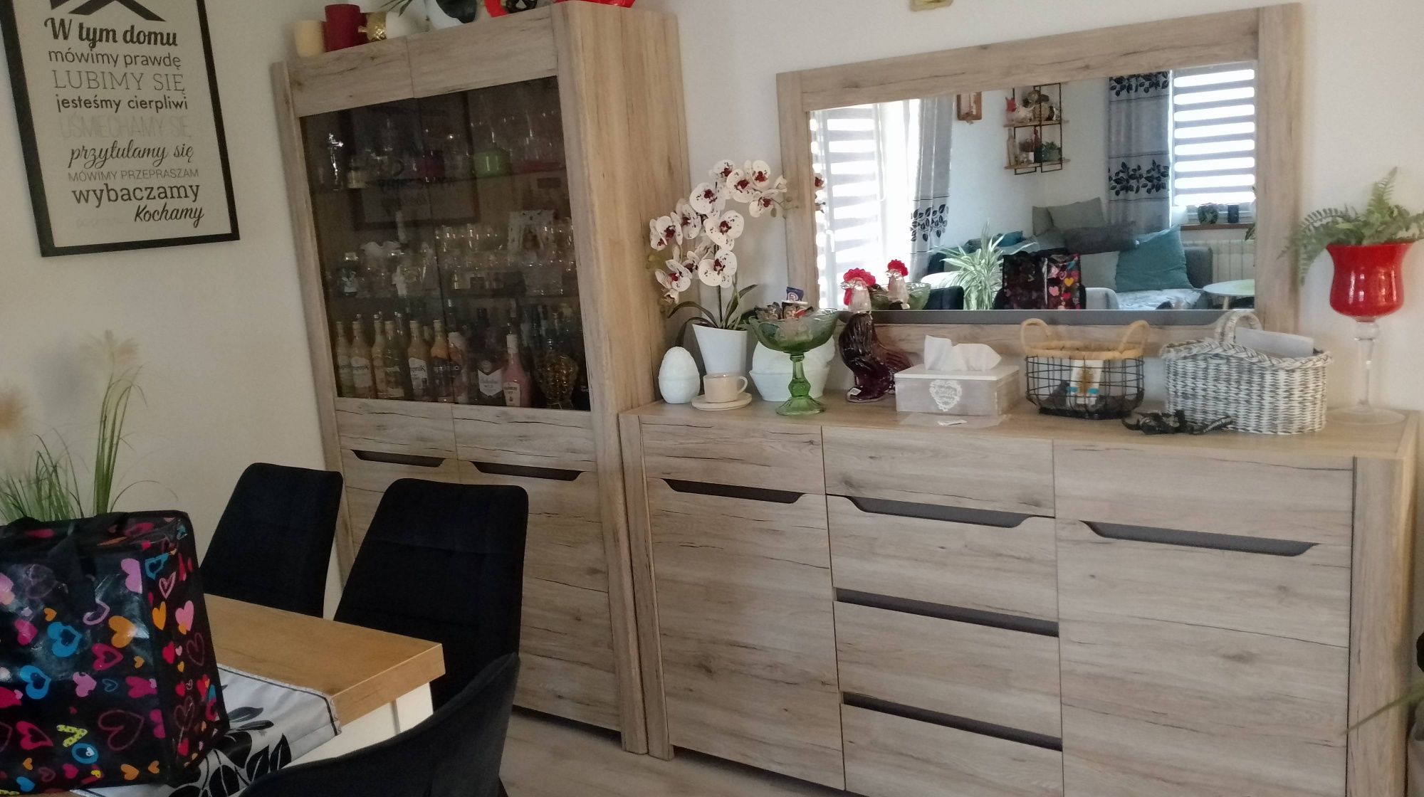 Zestaw Mebli do salonu / pokoju