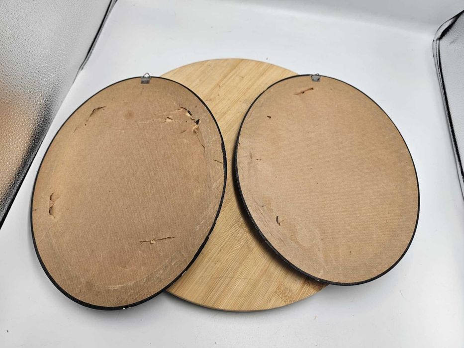 Przedwojenna ramka na zdjęcie,obrazek,w środku portret,cena za 1 szt.