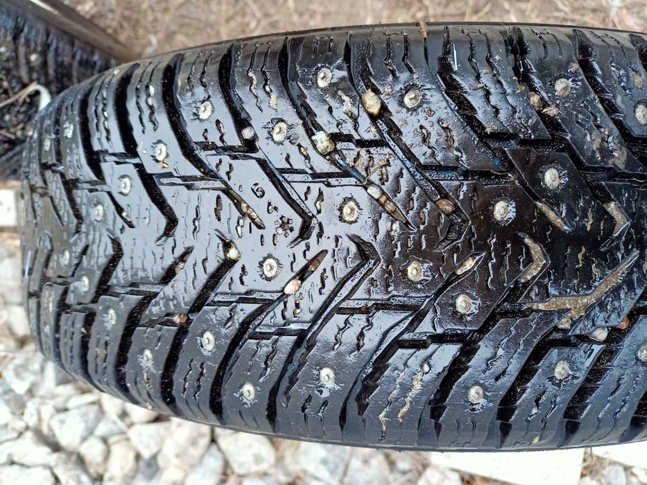 Зимняя резина шип Nokian Hakkapelita 8