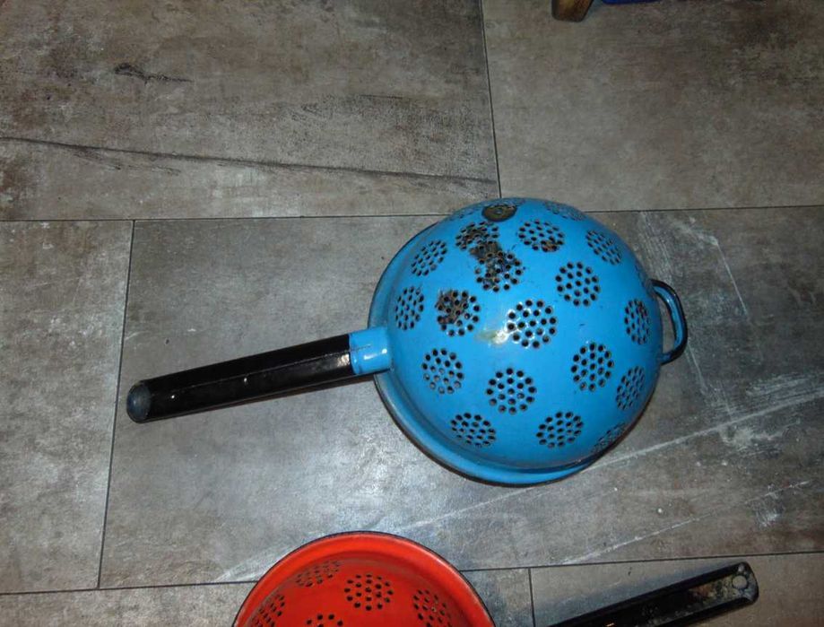 2 emaliowane sitka,cedzaki,huta silesia,cena za 2