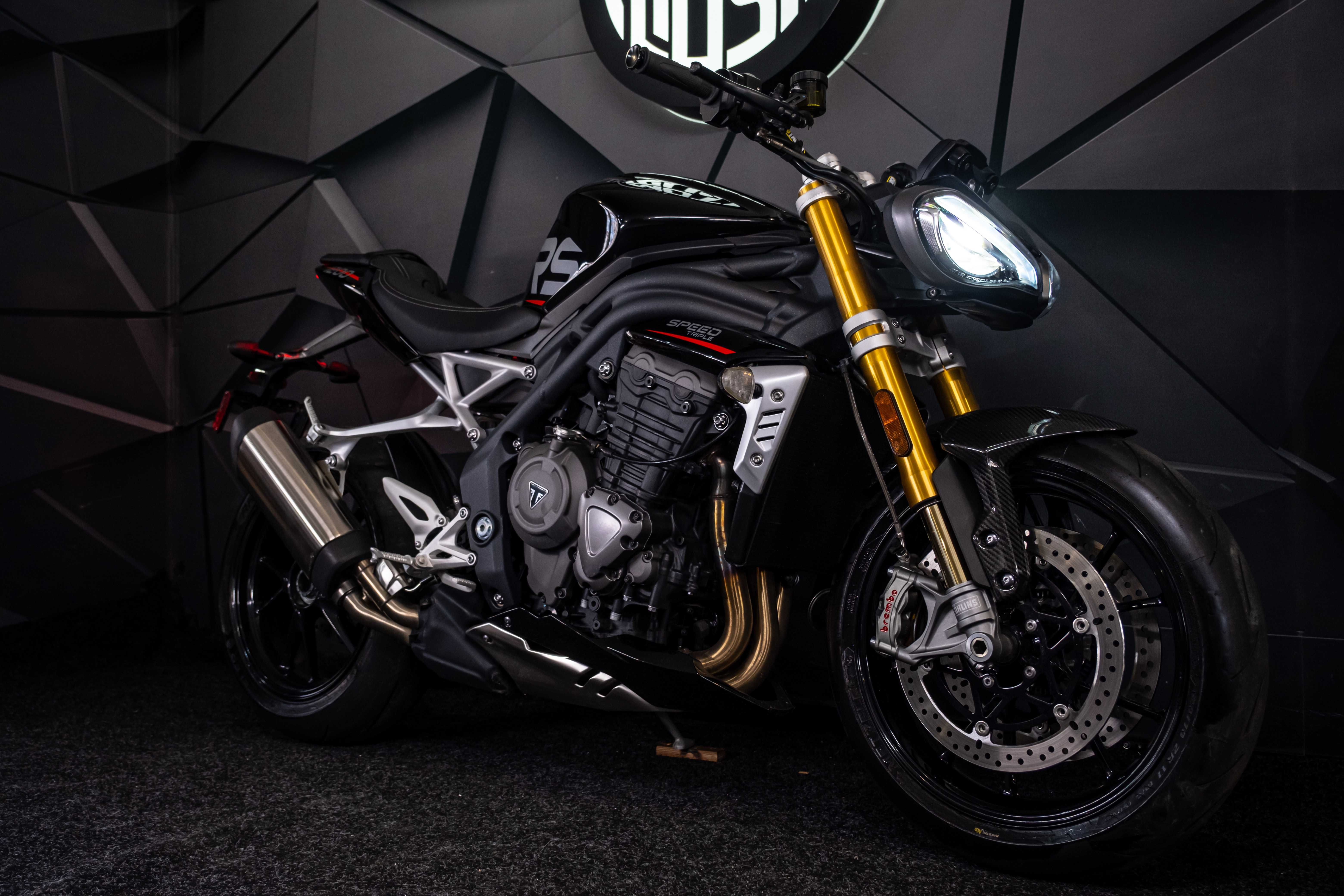 Triumph Speed Triple 1200RS