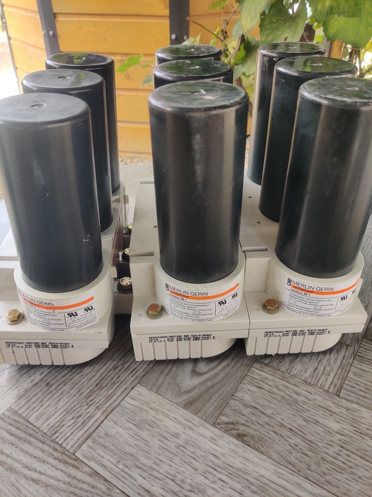 Конденсатори Merlin Gerin Varplus M1 Rectiplus. Сухий.