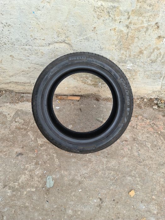 Pneu pireli 245 45 r18