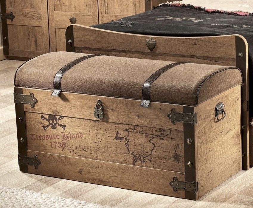 Mobília de madeira tema pirata