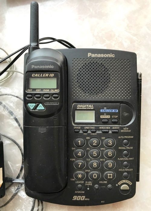 Телефон Panasonic KX-TC1741В панасоник