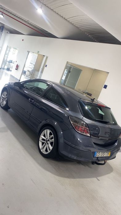 Opel astra gtc 1.3