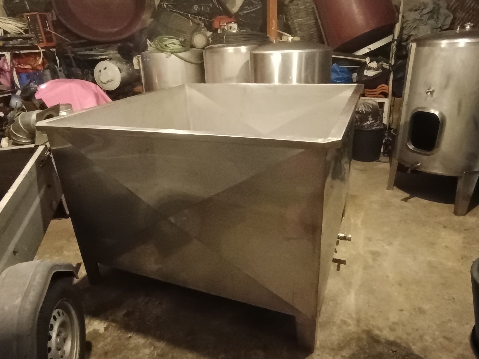 Lagar em inox 2000 litros