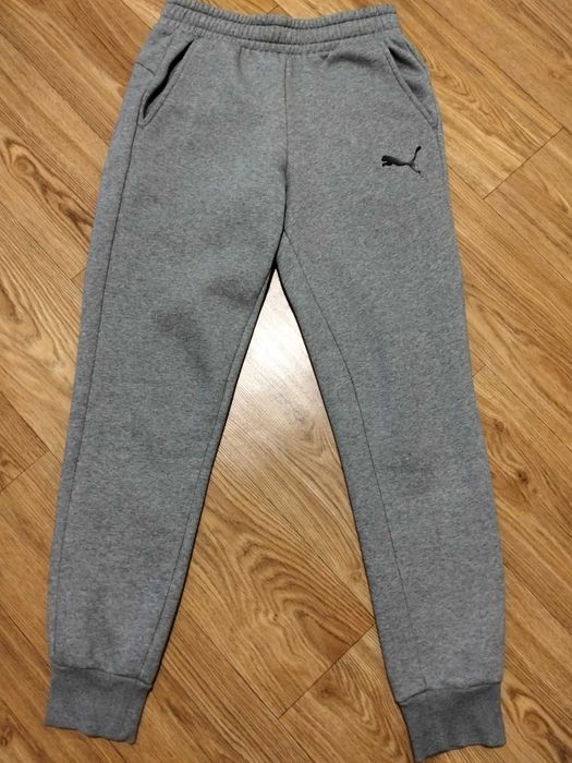 Женские теплые спортивные штаны puma