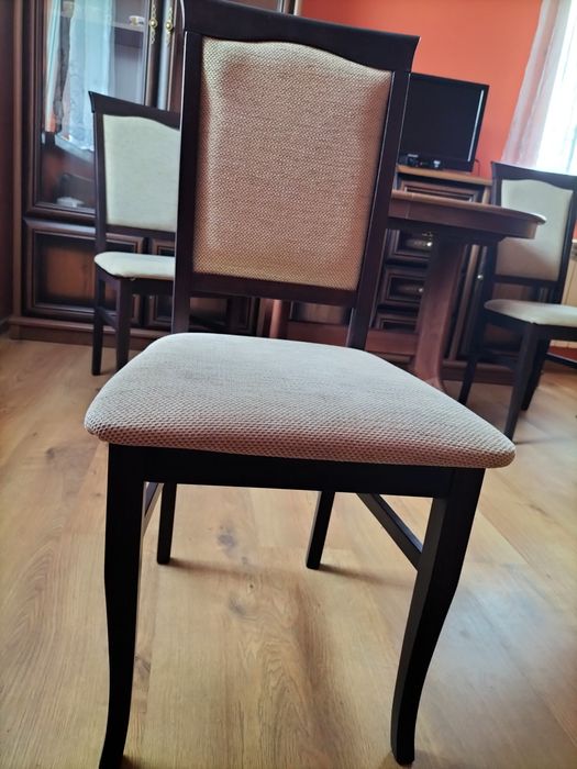 Krzesła drewniane x6