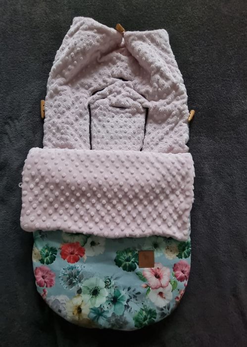 Śpiworek dziecięcy do wózka.  Lanila.