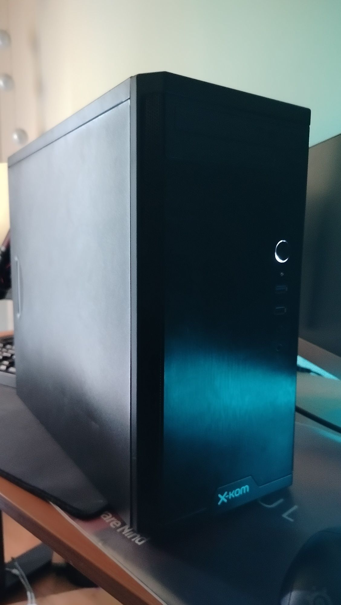 Komputer gamingowy Intel core i3 16gb rx 580 8gb