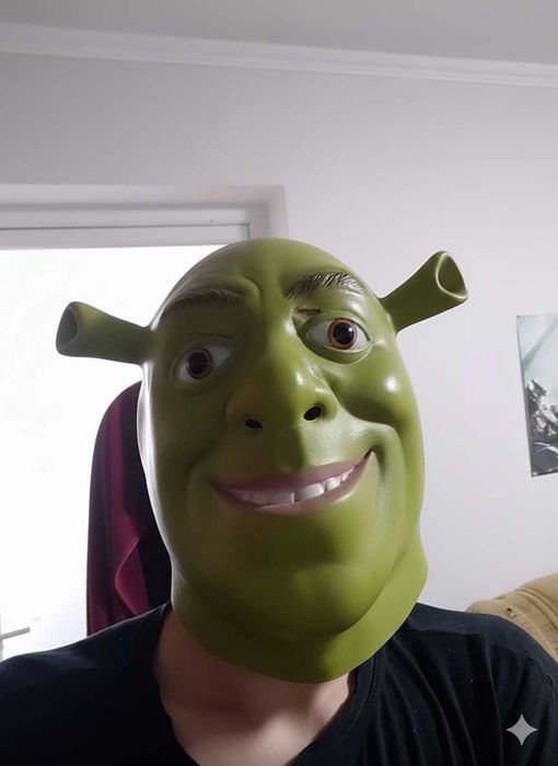 Маска Шрек как новая