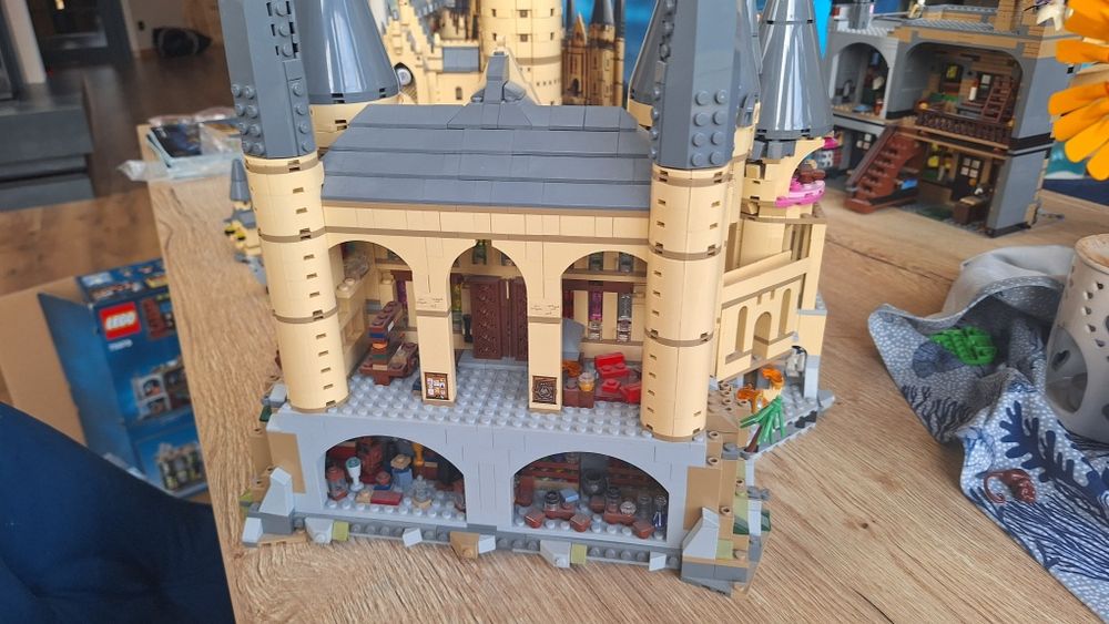 LEGO 71043 Harry Potter  Zamek Hogwart