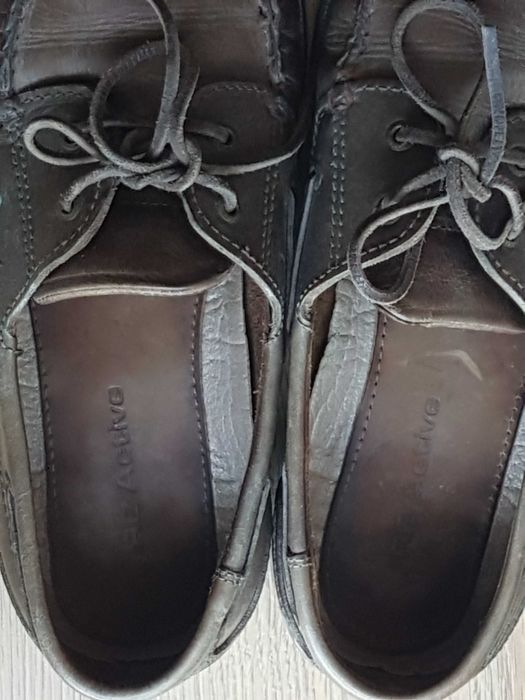 Sapatos de Vela em Pele Castanha  T 43