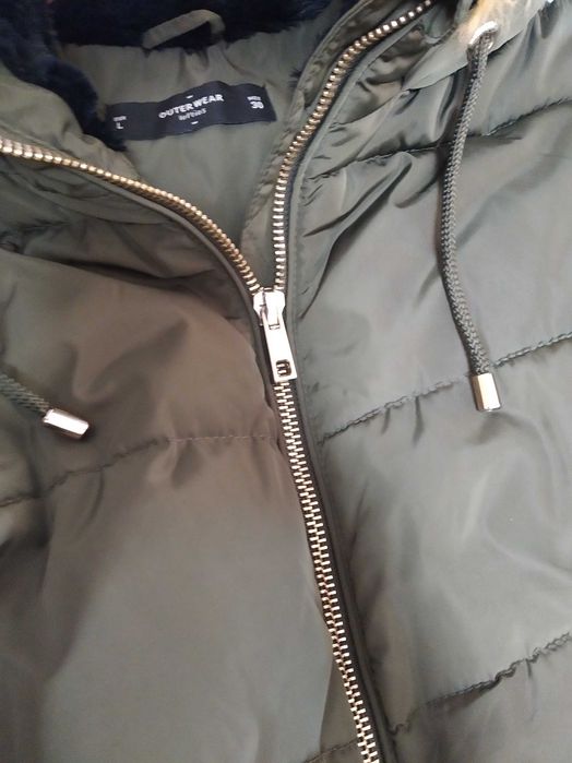 Зимова куртка Lefties розмір 48