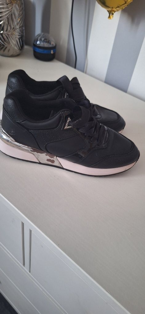 Sneakersy damskie Guess