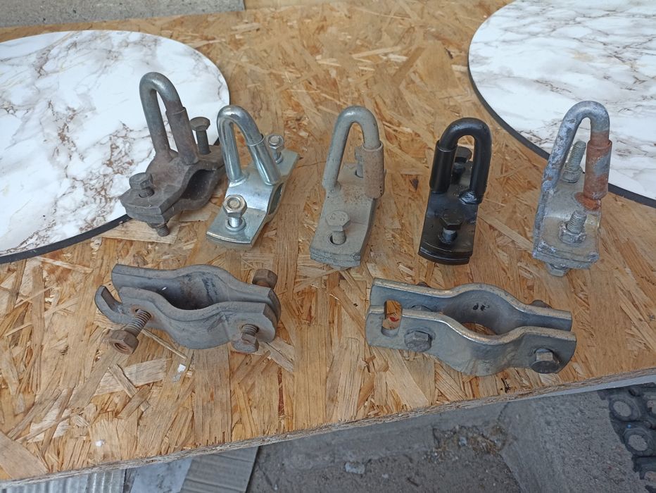 Zabezpieczenie do zapimania linki zabezpieczającej przyczepki do haka