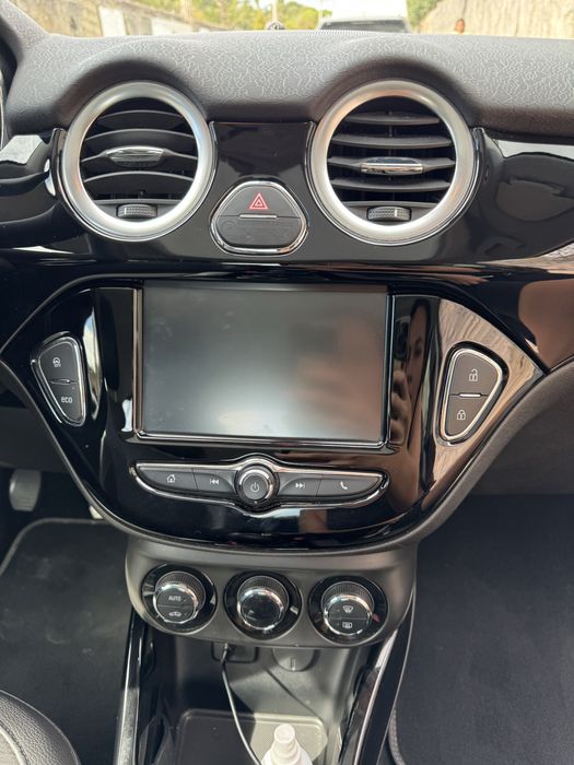 Opel Adam Glam 2018 - com revisao feita